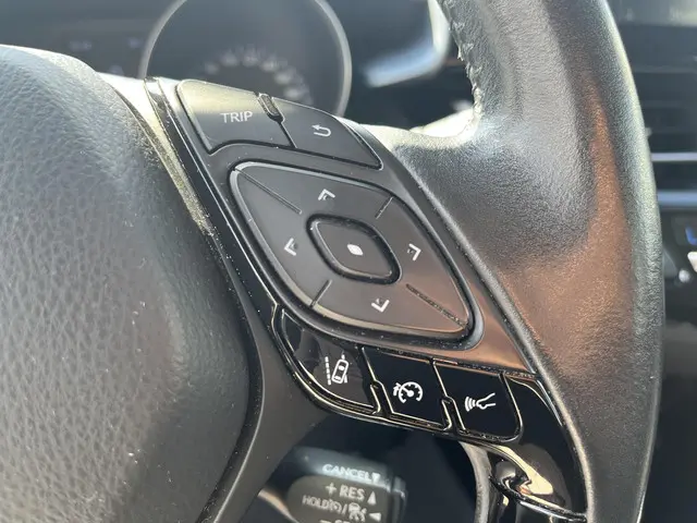 Toyota C-HR 2.0 Hybrid Dynamic 2020 Hybride Benzine 10