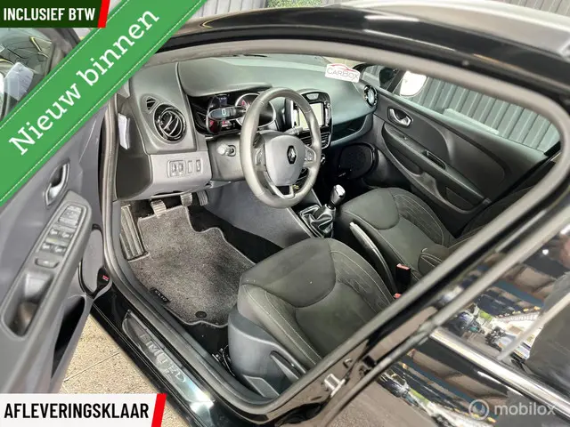 Renault Clio Estate 0.9 TCe Limited 2018 Benzine 9
