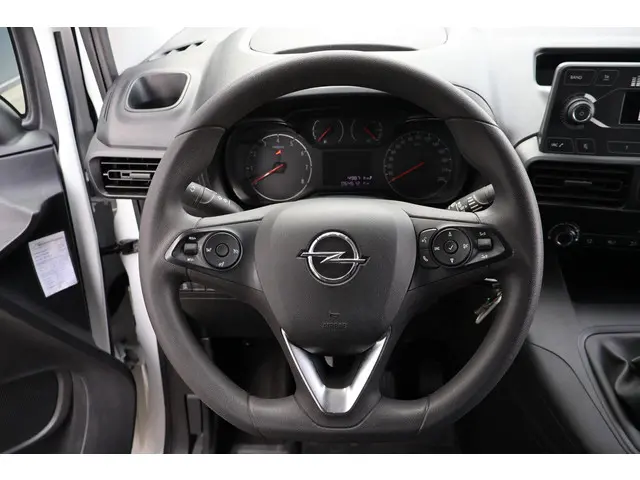 Opel Combo 1.5D L2H1 Edition 2021 Diesel 20