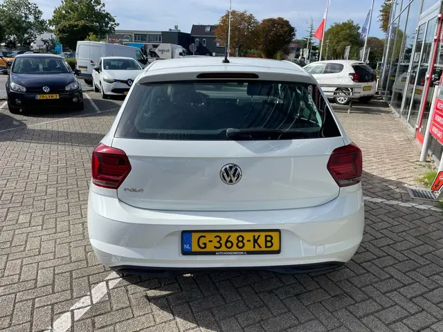 Volkswagen Polo 1.0 TSI Highline 2019 Benzine 24