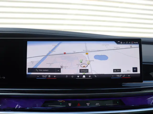 BMW 7 Serie 750e xDrive 2025 Hybride Benzine 24