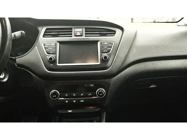 Hyundai i20 1.0 T-GDI Comfort AUTOMAAT! 2020 Benzine 23