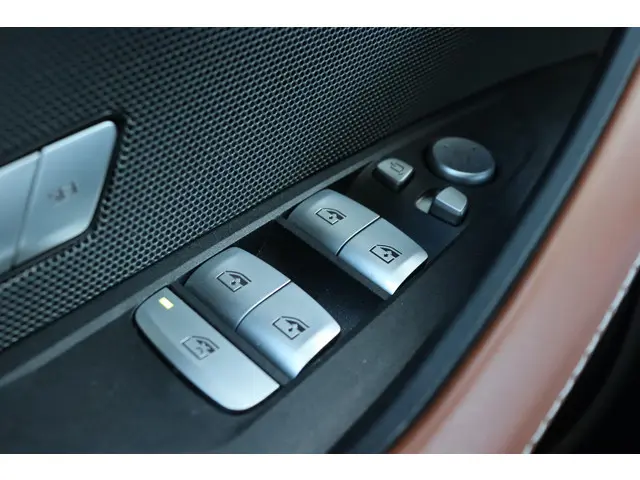 BMW i4 eDrive40 High Executive 2024 Elektrisch 36