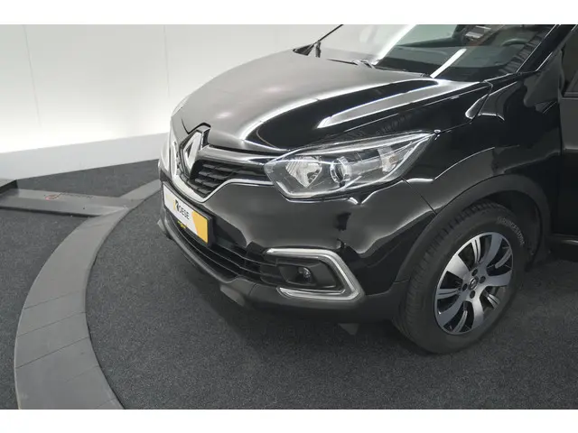Renault Captur TCe 90 Limited 2017 Benzine 15