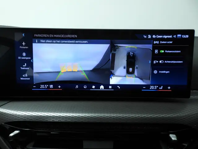 BMW 3 Serie Touring 330e 2025 Hybride Benzine 26