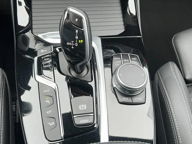 BMW X3 xDrive30e X-Line 2021 Hybride Benzine 29