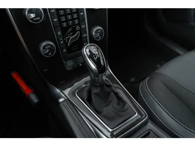 Volvo V40 1.5 T2 Polar+ 2019 Benzine 32