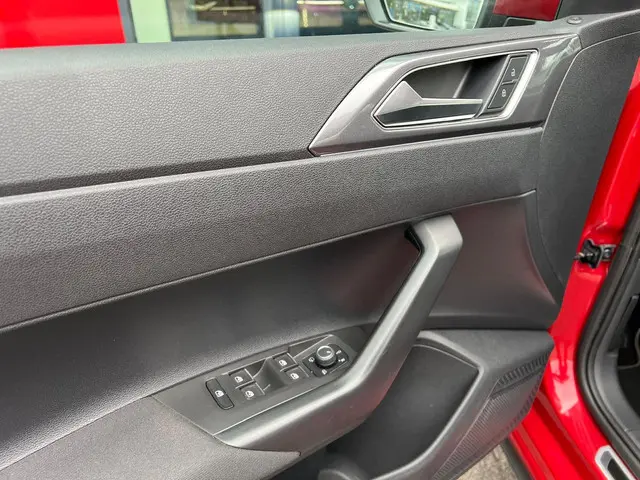 Volkswagen Polo 2.0 TSI GTI Facelift 2022 Benzine 9