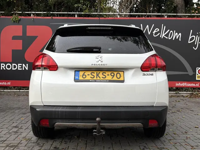 Peugeot 2008 1.6 VTi Féline 2013 Benzine 10