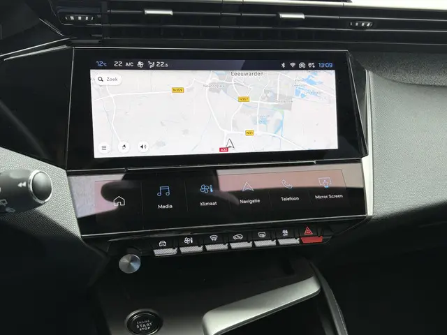 Peugeot 308 SW 1.2T 130pk Automaat Allure 2024 Benzine 20