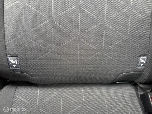 Toyota RAV4 2.5 Hybrid Active 2019 Hybride Benzine 12