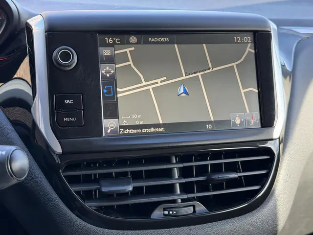 Peugeot 208 1.2 PureTech Blue Lease 2015 Benzine 10