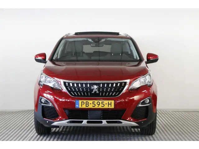 Peugeot 3008 1.2 PureTech GT Line. 2017 Benzine 35