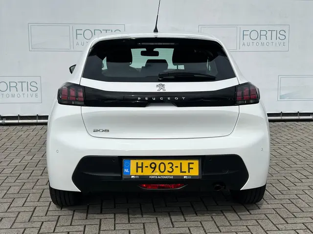 Peugeot 208 1.2 PureTech Active 2020 Benzine 7