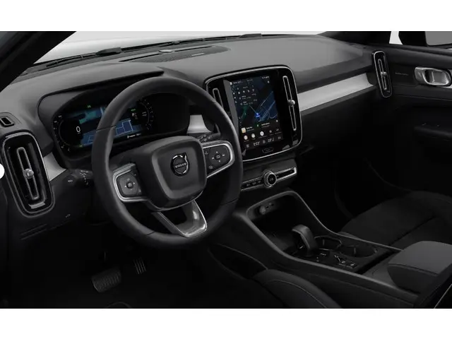 Volvo XC40 3