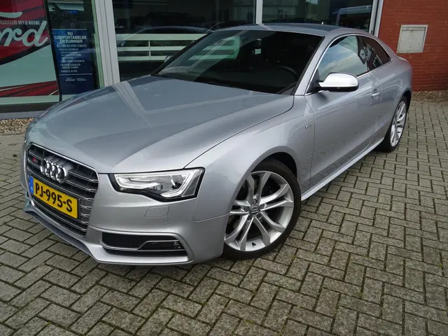 Audi S5 3.0 TFSI S5 quattro 2015 Benzine 2