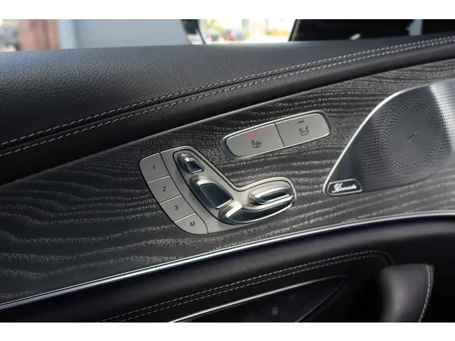 Mercedes-Benz CLS 350 d 4MATIC Premium+ | 2018 Diesel 31