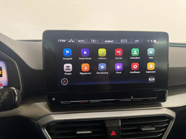 SEAT Leon 1.4 TSI eHybrid PHEV FR 2022 Hybride Benzine 35