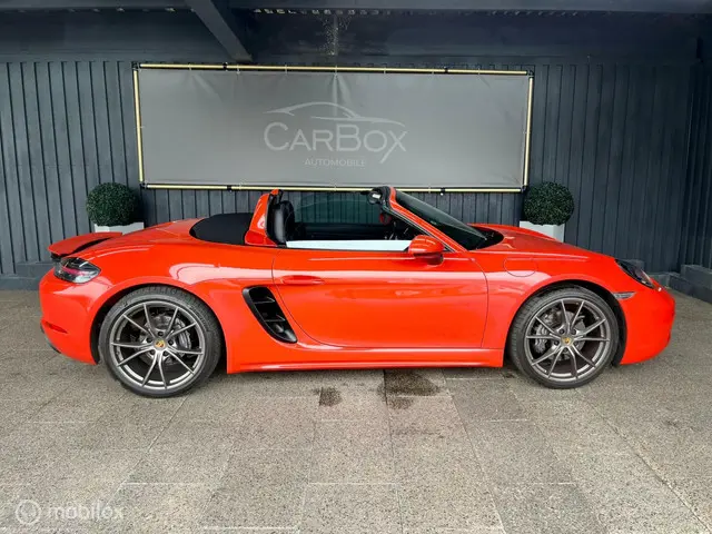 Porsche 718 Boxster 2.0 2016 Benzine 11