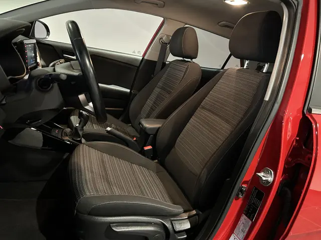 Kia Stonic 1.0 T-GDi DynamicPlusLine 2018 Benzine 7