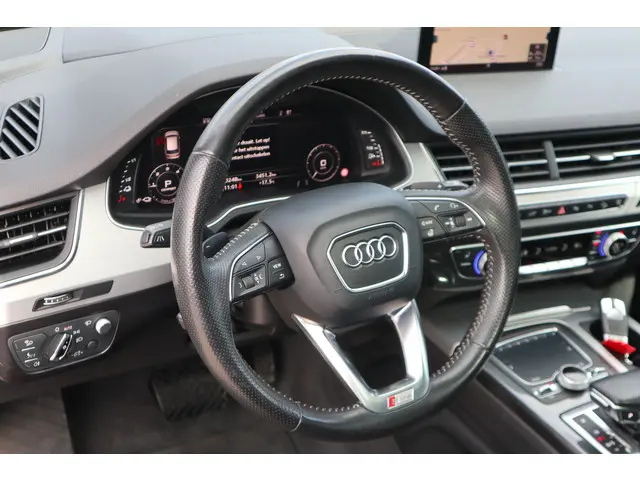 Audi Q7 3