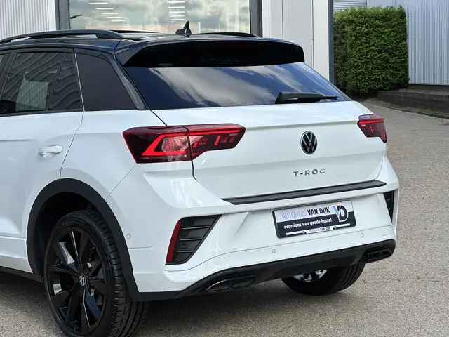 Volkswagen T-Roc 1.5 TSI R-Line Business 2024 Benzine 25