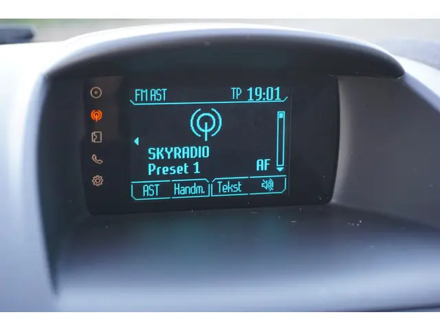 Ford Fiesta 1.0 EcoBoost Titanium 2013 Benzine 13