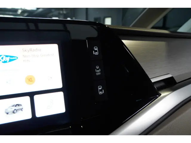 Volkswagen Multivan 1.4 eHybrid 2022 Hybride Benzine 41