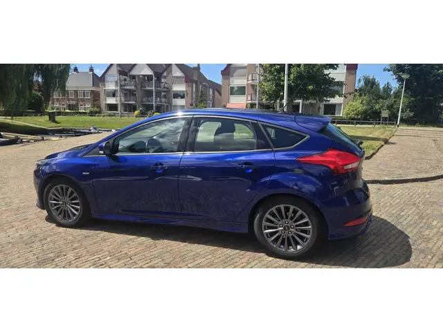 Ford Focus 1.0 ST-Line (1e eigenaar) INCL BTW 2017 Benzine 6