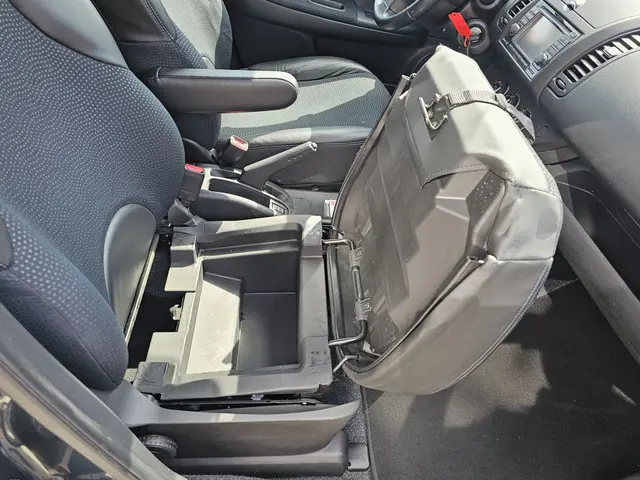 Nissan Note 1.4 Connect Edition 2012 Benzine 19