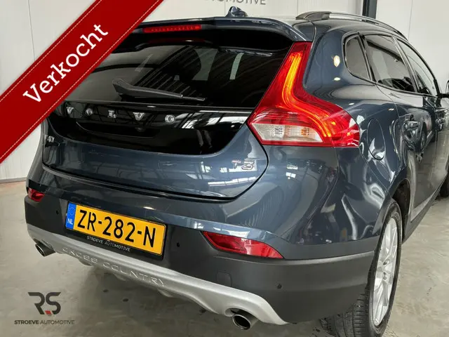 Volvo V40 Cross Country 1.5 T3 Polar+ Luxury 2019 Benzine 42