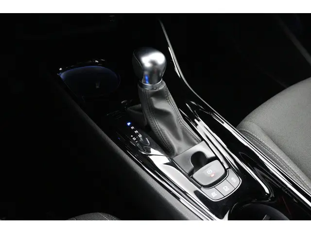 Toyota C-HR 2.0 Hybrid Dynamic 2021 Hybride Benzine 26