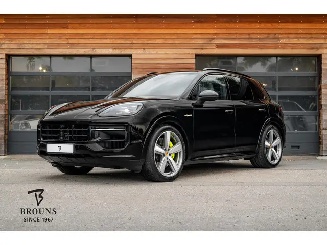 Porsche Cayenne 3.0 S E-Hybrid 2024 Hybride Benzine