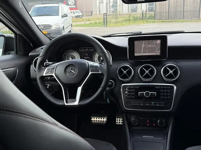 Mercedes-Benz A-Klasse 3