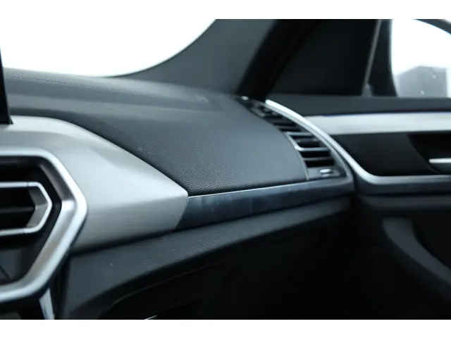 BMW iX3 Executive 80 kWh 2024 Elektrisch 47