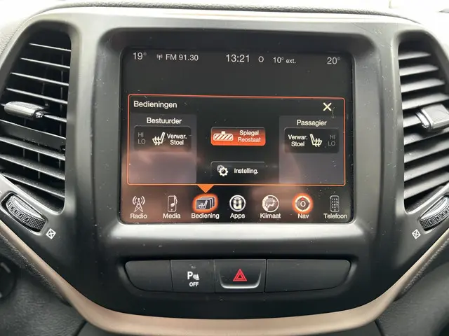 Jeep Cherokee 2.0 Longtitude 2017 Diesel 12