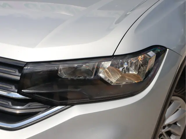 Volkswagen T-Cross 1.0 TSI 2019 Benzine 23