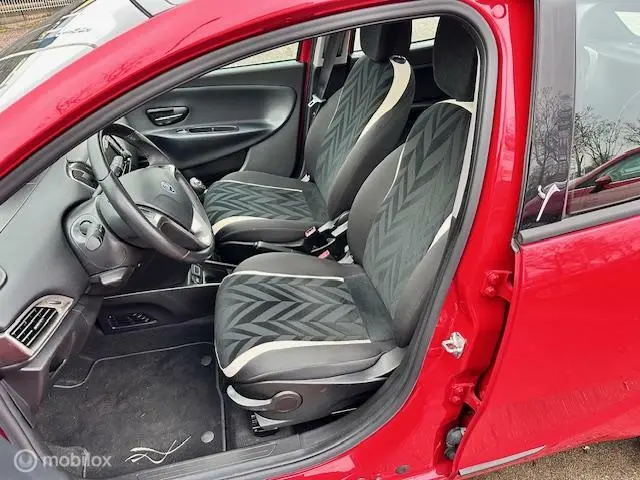 Lancia Ypsilon 1.2 Fire Evo Gold 2016 Benzine 4