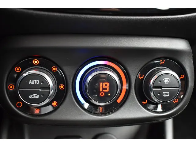Opel Corsa 1.0 Turbo 120 Jaar Edition 2019 Benzine 27