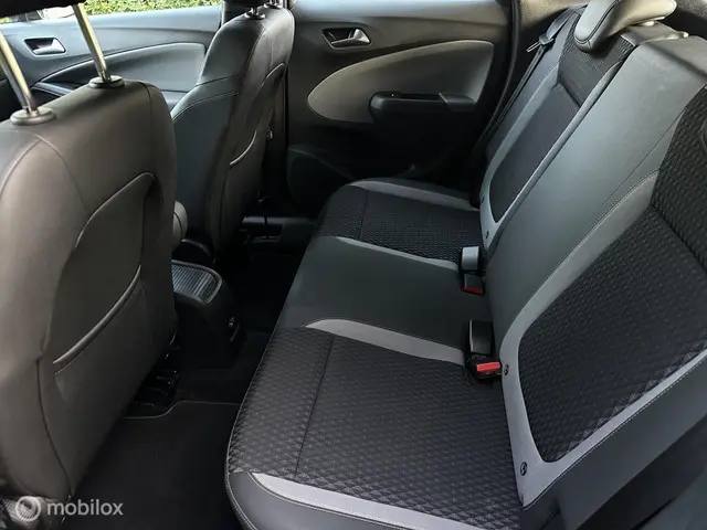 Opel Crossland X 1.2 Turbo Innovation 2019 Benzine 23