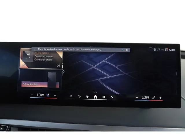 BMW iX xDrive45 2025 Elektrisch 22