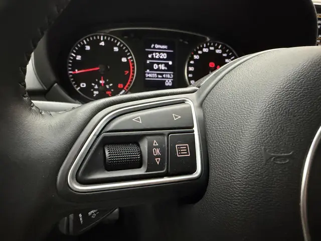 Audi A1 1.0 TFSI Adrenalin 2017 Benzine 23