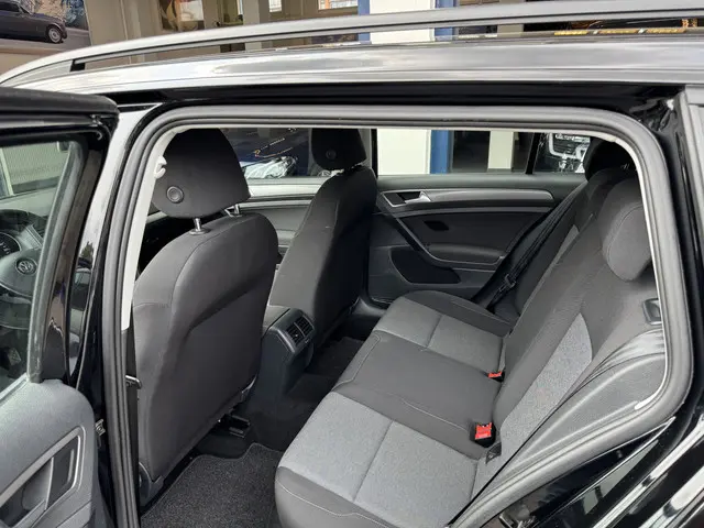 Volkswagen Golf Variant 1.2 TSI Trendline 2016 Benzine 8