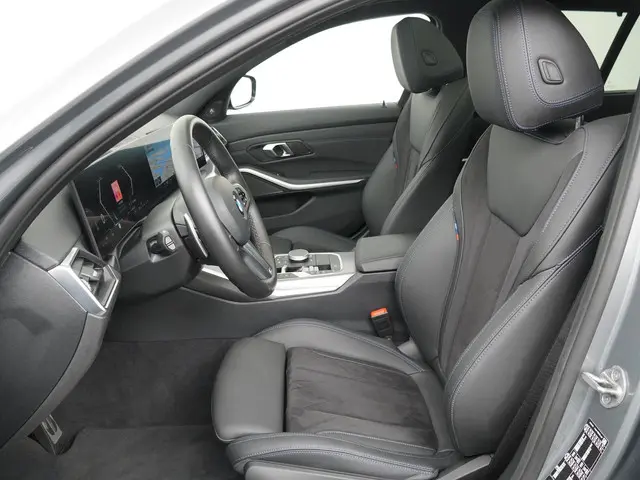 BMW 3 Serie Touring M340i xDrive 2024 Benzine 4
