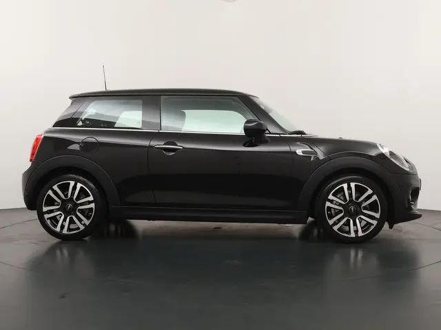 MINI Cooper Salt 2020 Benzine 7