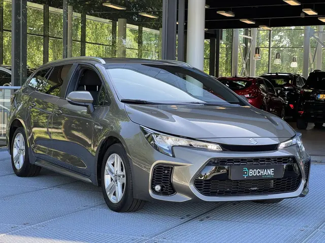 Suzuki Swace 1.8 Hybrid Select 2021 Hybride Benzine 5