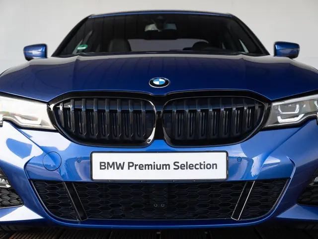 BMW 3 Serie Sedan 330e 2020 Hybride Benzine 15