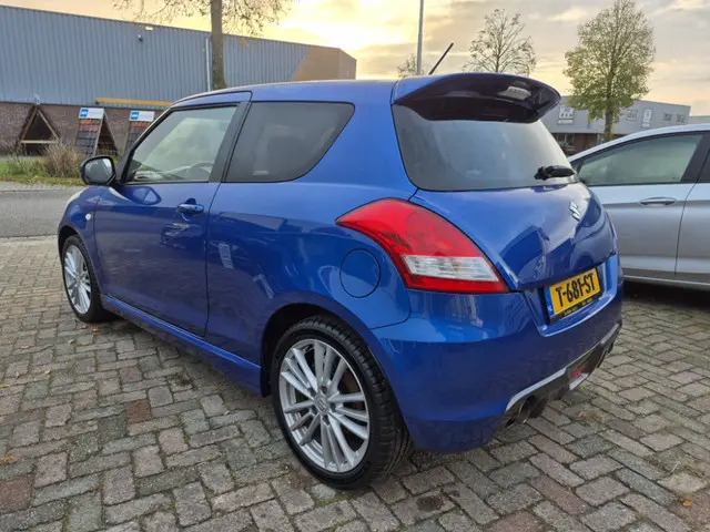 Suzuki Swift 1.6 Sport 2014 Benzine 3