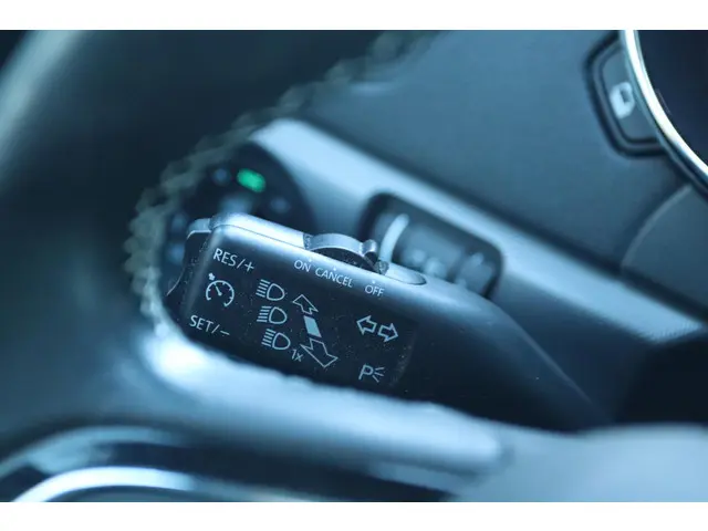 Škoda Yeti OUTDOOR 1.4 TSI AUT. ADVENTURE 2015 Benzine 24