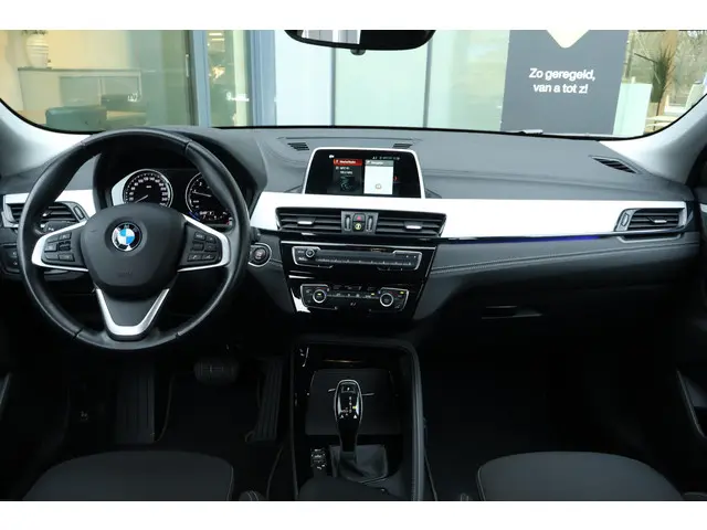 BMW X2 sDrive20i Executive 2018 Benzine 14